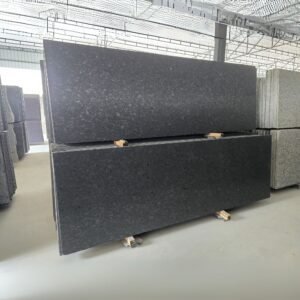 Steel grey lapotra